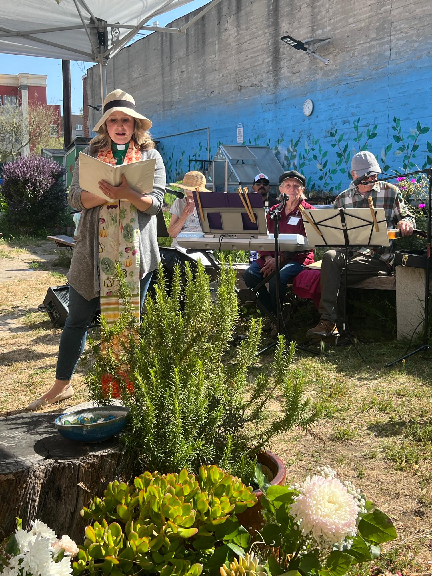 computer with monitor